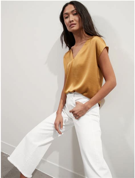 Banana Republic Canada Sale: Save 40% off + an EXTRA 10% off Everything ...