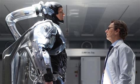 After that, alex must face with what he has. Movie Review: RoboCop (2014)