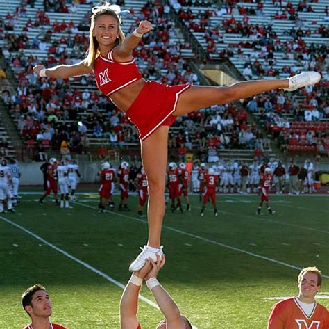 Ncaa S Best And Worst College Cheerleading Uniforms Hubpages