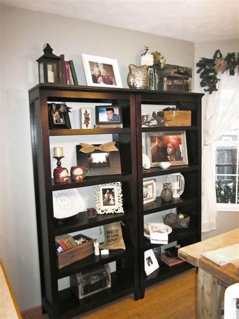 Dining rooms library combinations ideas inspirations. Simple but Attractive Bookshelves Decoration in Dining Room