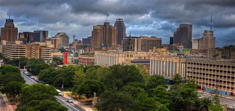 It's the 24th largest metropolitan area in the country. Downtown San Antonio | Hot, muggy morning a few weeks ago ...