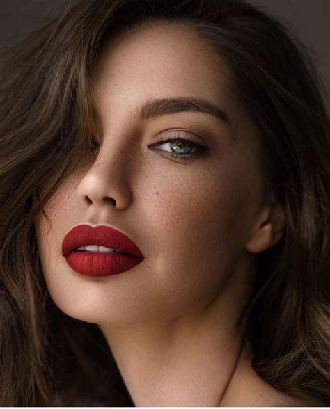 Pin By Lily Alvarez On Beauty Best Red Lipstick Red Lipstick Makeup