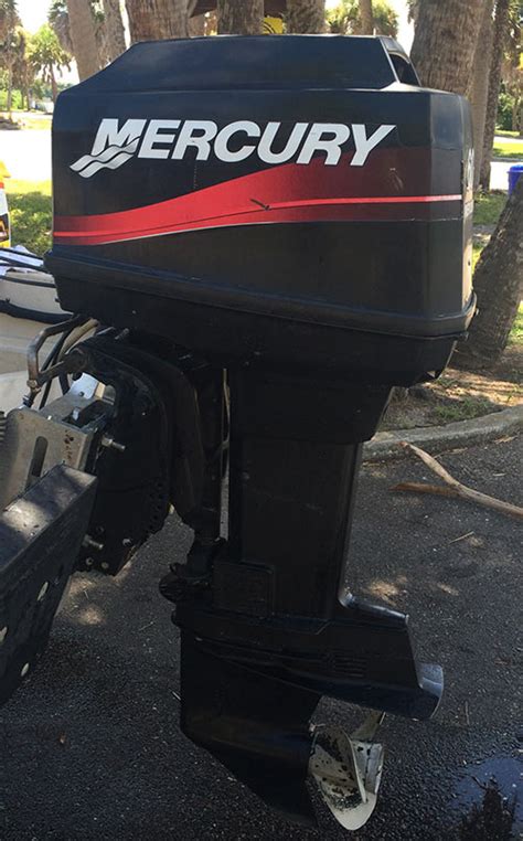 Runs great, perfect upgrade for your existing omc outboard. 60 hp Mercury Outboard Boat Motor For Sale