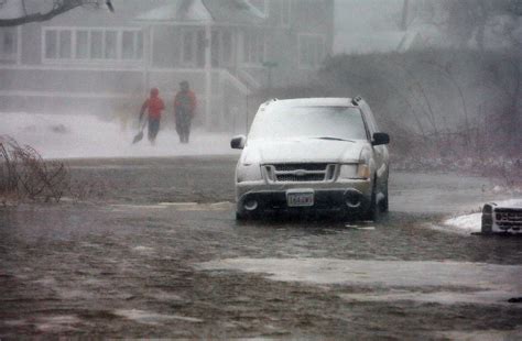 Snowstorm Brings Floods In Boston Along Mass Coast Patabook News