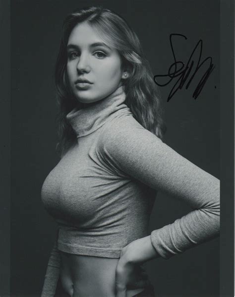 Sophie Nelisse Sexy Autographed Signed X Photo Coa Ebay