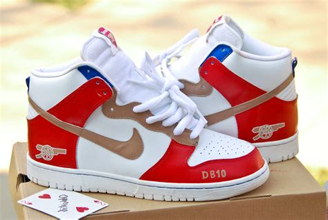 How To Customize Nike Dunks