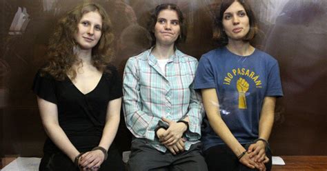Deux Membres Du Groupe Pussy Riot Participeront à Un Concert à Brooklyn