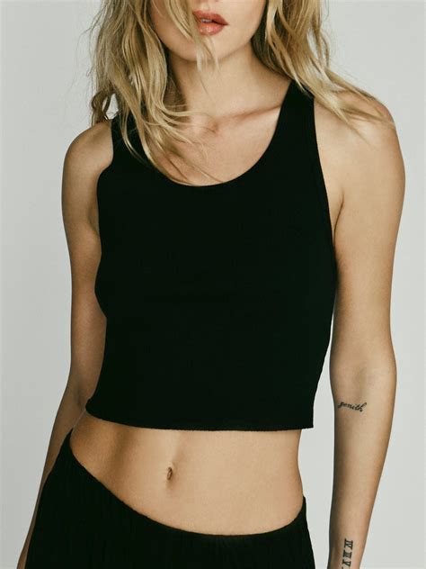 cropped scoop neck tank black Éterne