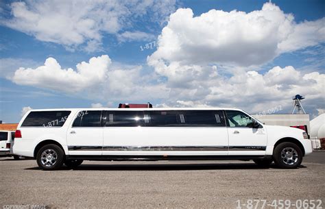 Lincoln Navigator Limousine Toronto Limo Rentals