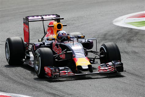 That would look wonderful as your background image as wallpaper, as whatssapp image, or. Wallpapers Italian Grand Prix of 2015 | Marco's Formula 1 Page