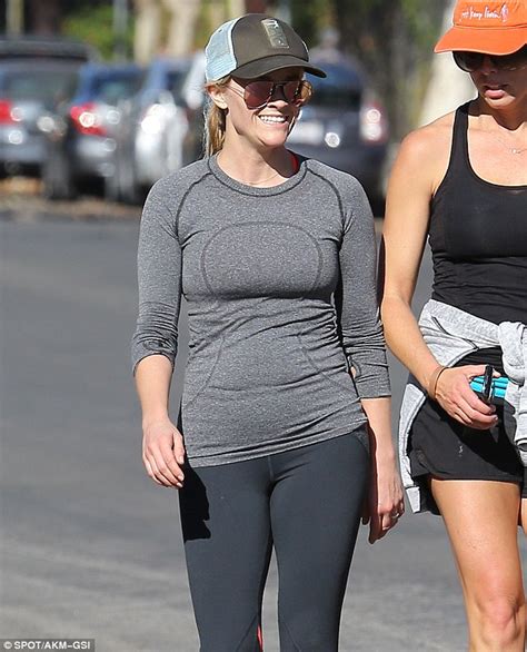 reese witherspoon shows off her toned figure out jogging in brentwood daily mail online