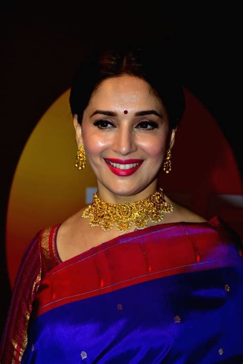 Madhuri Looks Simply Breathtaking In This Silk Saree With Traditional