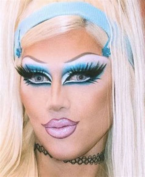 Pin By Ginger Breo On Drag Makeup In 2022 Dramatic Eye Makeup Sexy
