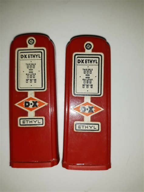 vintage dx gas pump salt and pepper shaker set pepper shaker salt and pepper shaker salt and