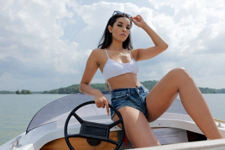 Valery Ponce On Her Boat Models Female People Background Wallpapers