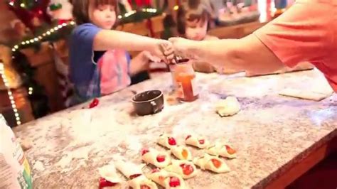 The creative kids gift guide includes sewing, textile, crafty food, science, craft, cooking and baking. Kids Baking Christmas Cookies - YouTube