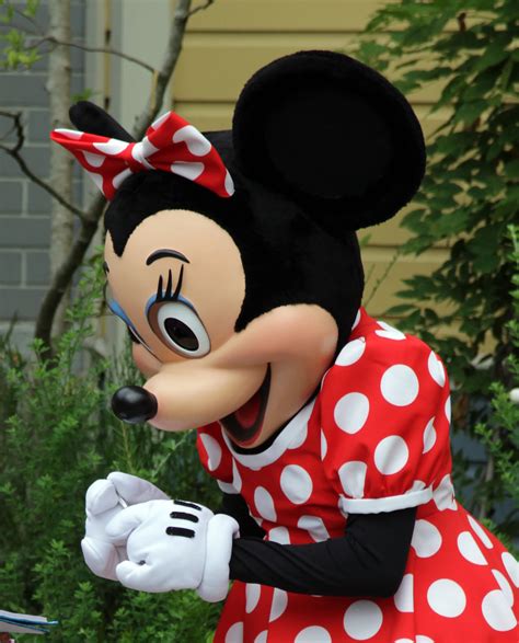 Minnie Mouse Disneyland Paris Minnie Mouse Disneyland Pa Flickr