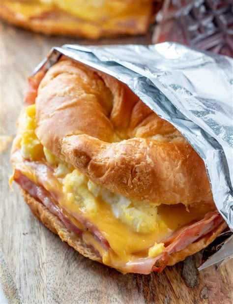 Easy Croissant Breakfast Sandwiches Recipes My Era