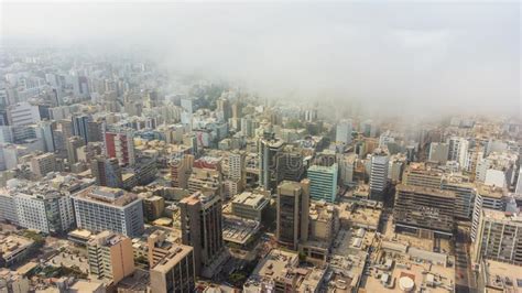 Vista Aérea Del Distrito De Miraflores En Lima Foto De Archivo Imagen