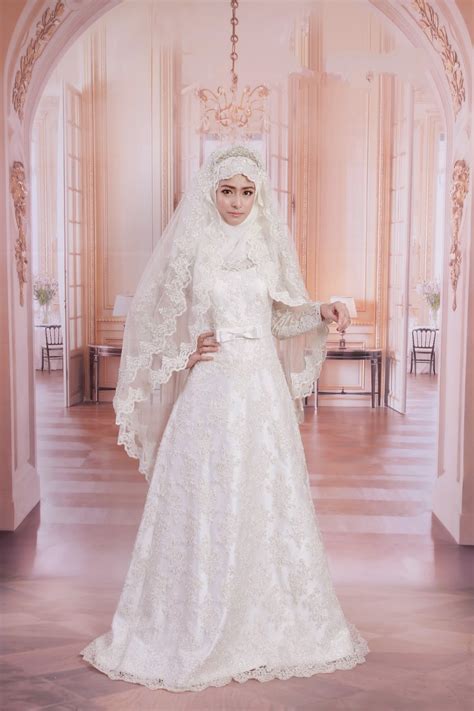 Simple Long Sleeve Kaftan Plus Size Muslim Wedding Dresses Appliques