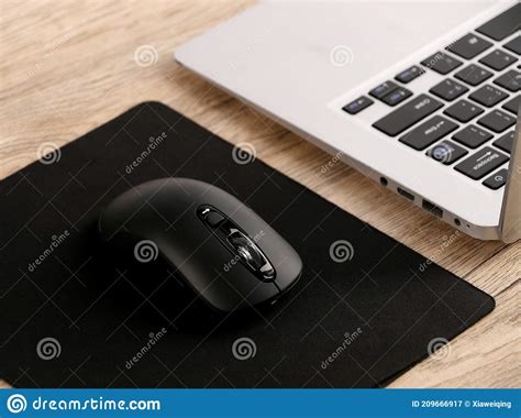 Ergonomic Mouse And Normal Computer Mouse Black Vertical Optical