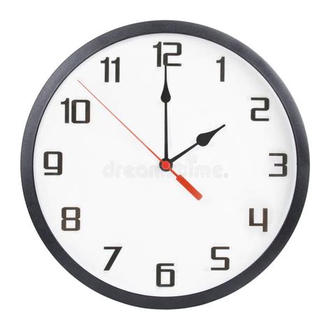 Reloj De Pared Aislado De Fondo Blanco A Las 2 Pm O 2 Am Foto De