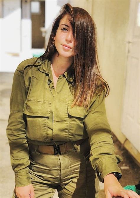 idf israel defense forces women beautiful smile beauty uniforms israeli girls idf women