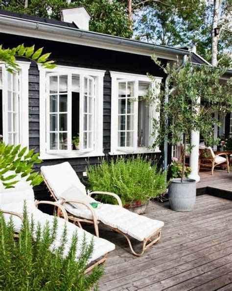 Oncedailychic Black White Cottage Style