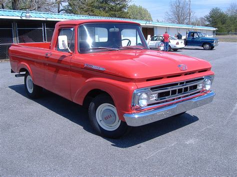 1961 Ford F100 This One Looks Almost Exactly Like The One My