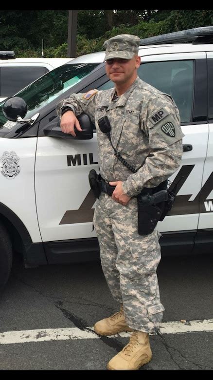 Face Of Defense Soldier Finds Path To Law Enforcement Career Us
