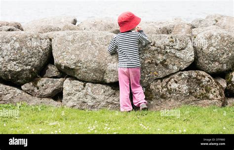 Little Girl By Sea Hi Res Stock Photography And Images Alamy