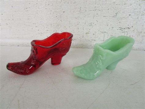 5 Mosser Glass Slippers Oberman Auctions