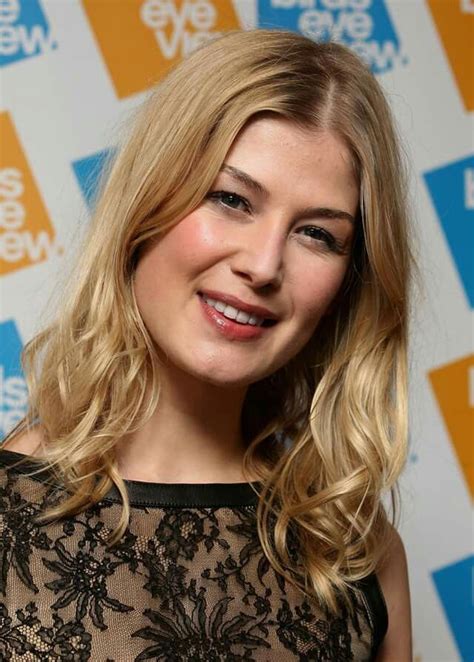 Pin By Terry Gainey On Rosamund Pike Actress Rosamund Pike Rosamund