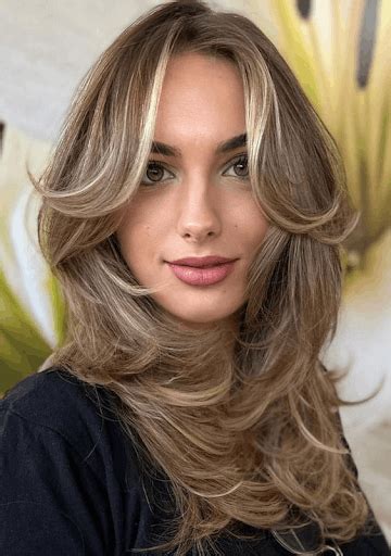 18 Feather Cut Hairstyles Long Medium And Short Hair In 2023