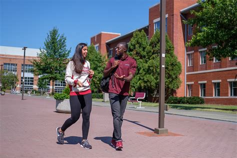 Junior or community colleges offer an array of programs designed to help a wide variety of students the vocational programs at junior colleges and private vocational institutes typically span between eligibility requirements. Transfer Credits and Policies | North Carolina Central University