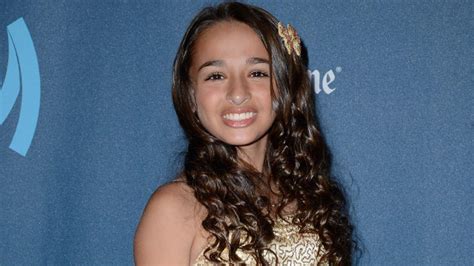 Transgender Teen Jazz Jennings Is Getting Her Own Tlc Reality Show Entertainment Tonight
