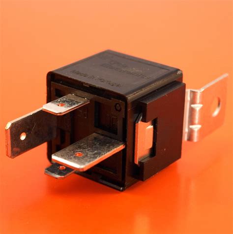 Automotive Relay 12V 70Amp 4 Pin Normally Open - Bracket - Genuine Tyco