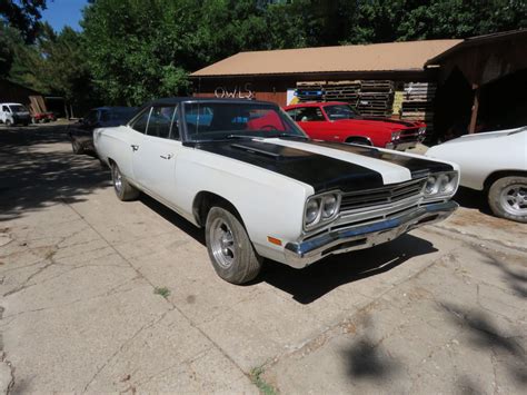 Lot 2b 1969 Plymouth Roadrunner 2dr Ht Vanderbrink Auctions