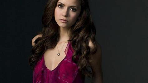 Wann der release der 8. Goodbye, Elena - Nina Dobrev steigt bei "Vampire Diaries" aus!