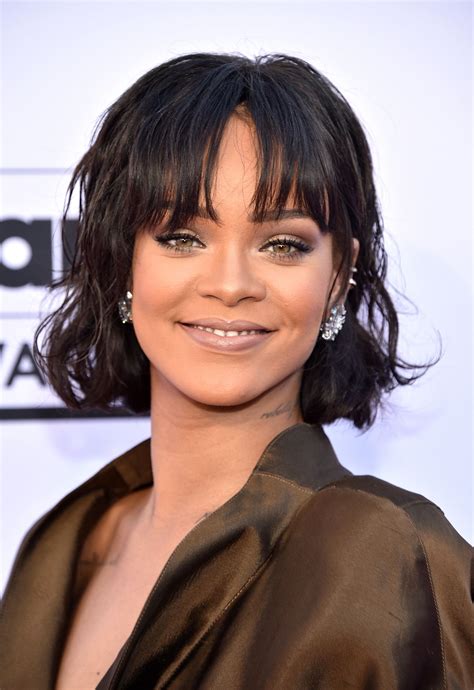 Makeup Beauty Hair And Skin Rihannas Flawless Skin Shines Bright