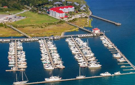 Charleston Harbor Resort And Marina Mt Pleasant Sc Southern Boating