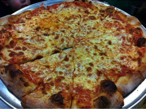 Yelps Top 10 Pizza Places In Branford And East Haven Do You Agree