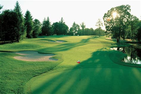 47 Scenic Golf Course Wallpaper
