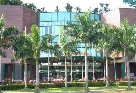 Live ahli parlimen baling datuk seri abdul azeez abdul rahim dan abangnya, datuk abdul latif didakwa di mahkamah sesyen. Hock Lee Group Of Companies - Property - Hock Lee Centre ...