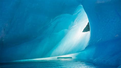 Download Wallpaper 1366x768 Ice Ice Floes Cave Water
