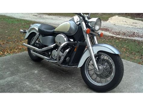 It's in pretty good shape for an 8 year old bike. 2001 Honda Shadow Ace 750 Deluxe for sale on 2040-motos