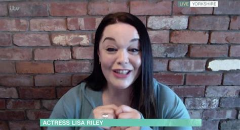 Emmerdales Lisa Riley Likens Herself To Adele After Staggering 12st