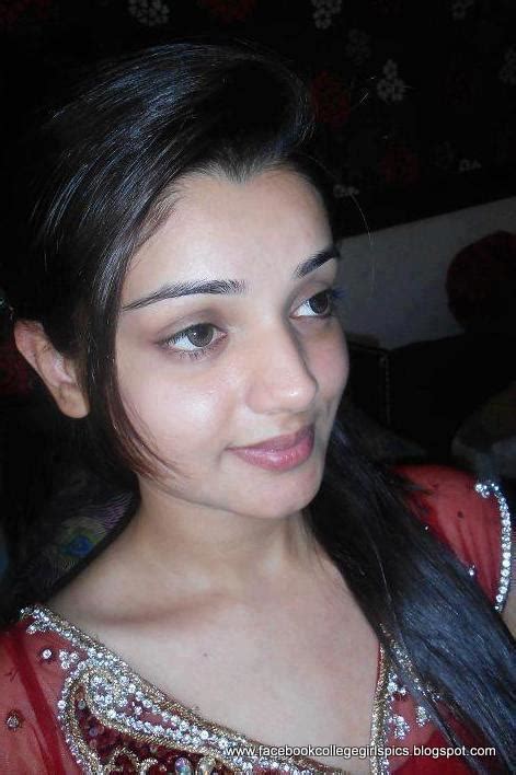 Hot Facebook Girls Profile Pictures 30 Pics Facebook College School