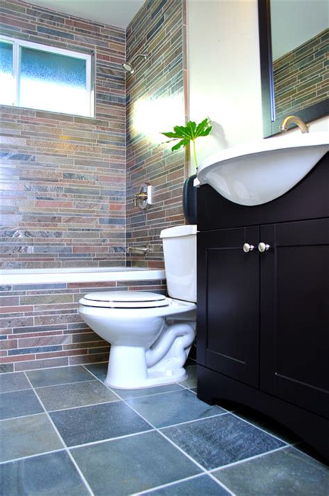 Island Stone Copper Quartzitic Slate Bathroom With Linear Interlock