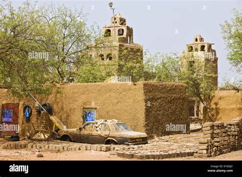 Niger Central Niger Tahoa Region View Of Traditional Mud Brick